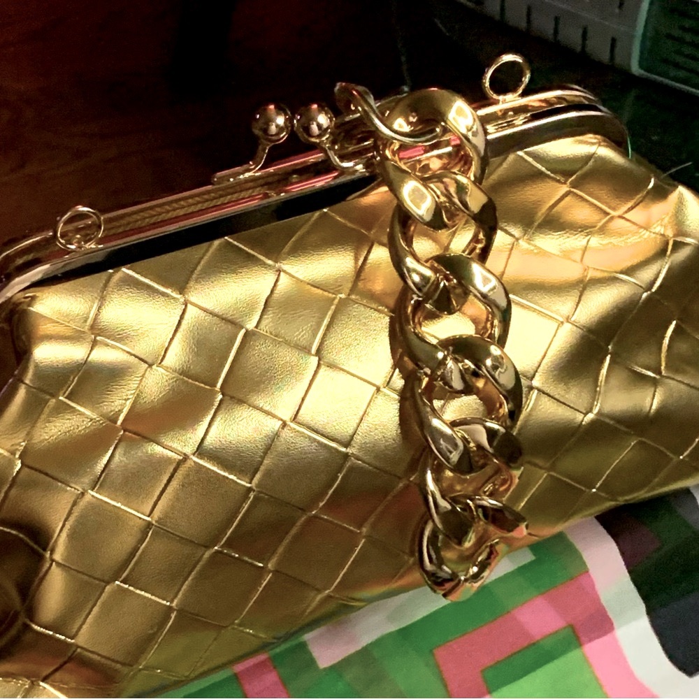 New Beautiful Gold hand bag